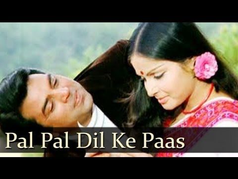 Download Pal Pal Dil Ke Paas Hindi Song Whatsapp Status Video free