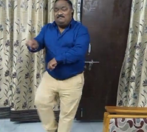 Is Pyar Se Meri Taraf Na Dekho – Funny Uncle Dance